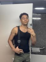 653682266: Chico busca chica en Madrid