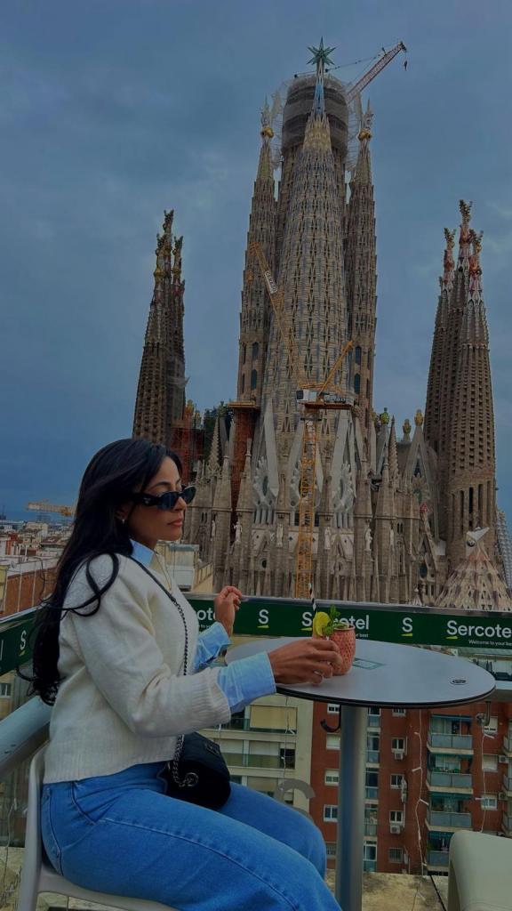 692799199: Chica busca chico en Barcelona