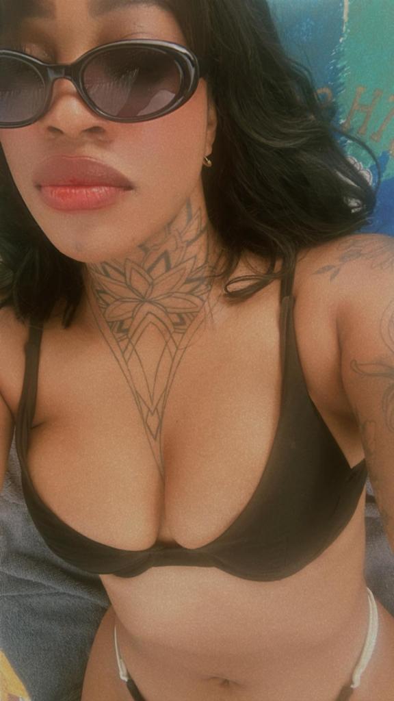 Chica busca chico en Málaga: Chica busca chico