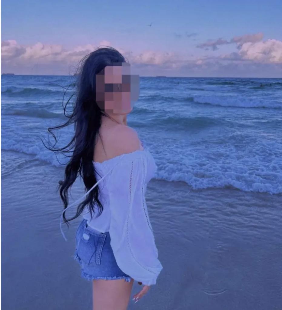 Chica busca chico en Almería: 