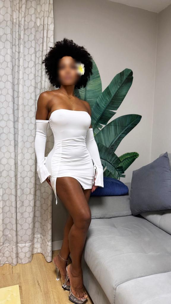 Chica busca chico en Asturias: 