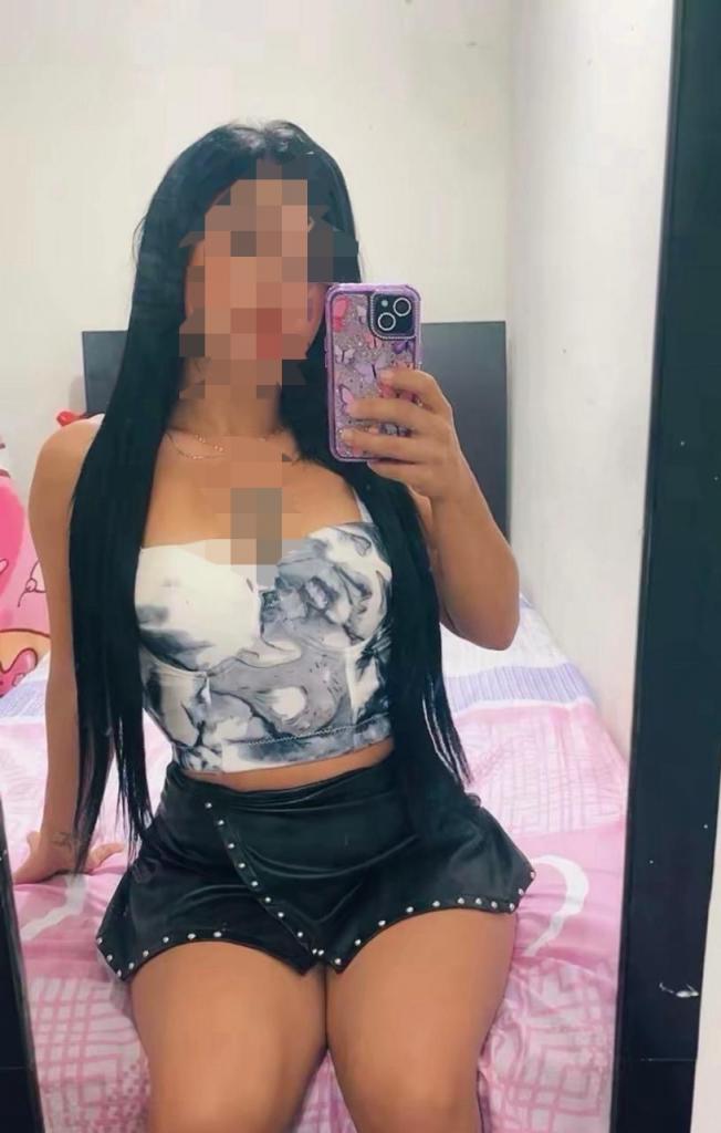 634014644: Chica busca chico en Pontevedra