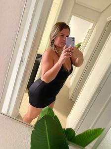 Chica busca chico en Sevilla: 