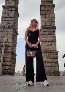 Chica busca chico en Madrid: 