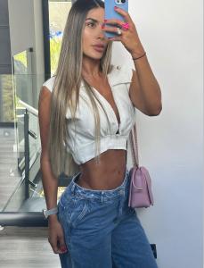 612281585: Chica busca chico en Asturias