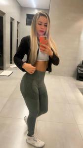 Chica busca chico en Tenerife: 