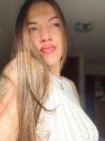 672411786: Chica busca chico en Madrid