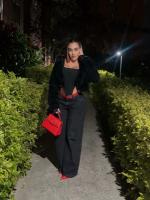 658921143: Chica busca chico en Málaga