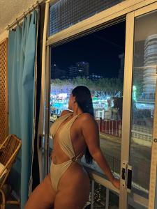 Chica busca chico en Almería: 