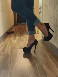 Chica busca chico en Huelva: 