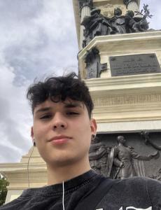 Chico busca chica en Madrid: 