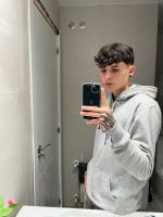 604854296: Chico busca chica en Madrid