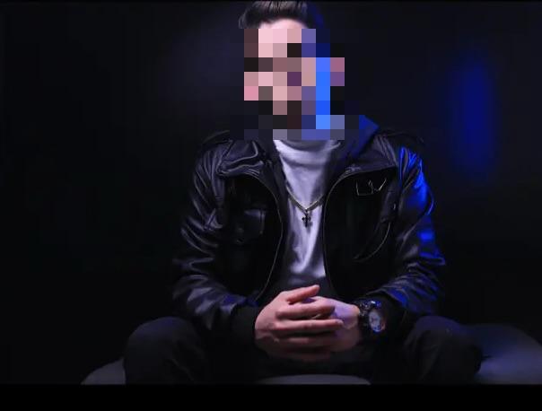 641437360: Chico busca chica en Tarragona