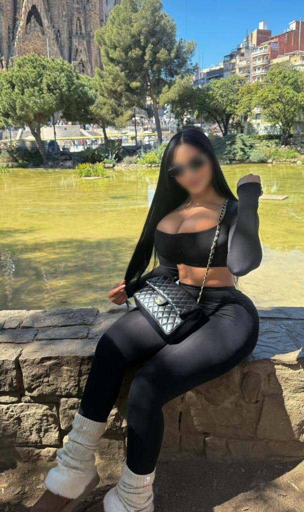 Chica busca chico en Granada: 