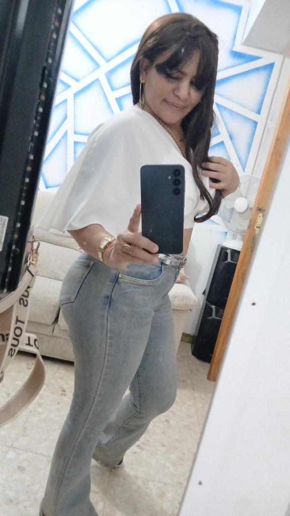 Chica busca chico en Sevilla: 