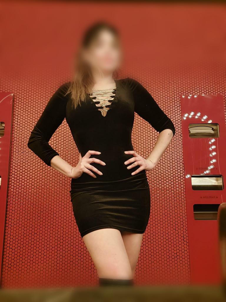 Chica busca chico en Almería: 