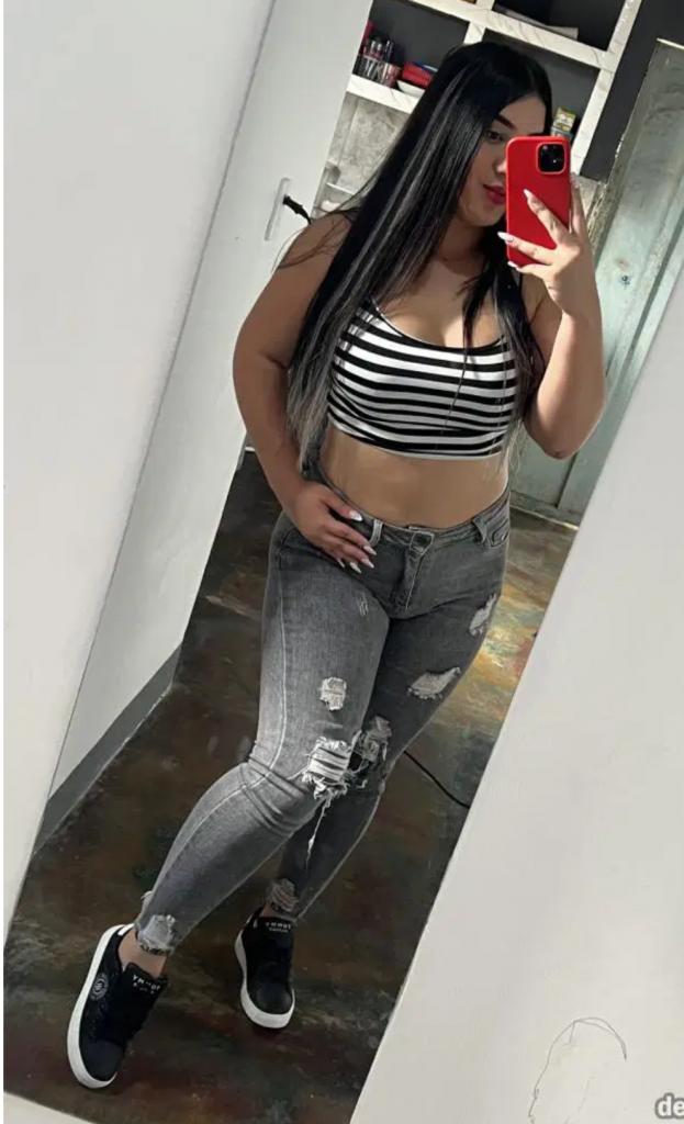 Chica busca chico en Granada: 