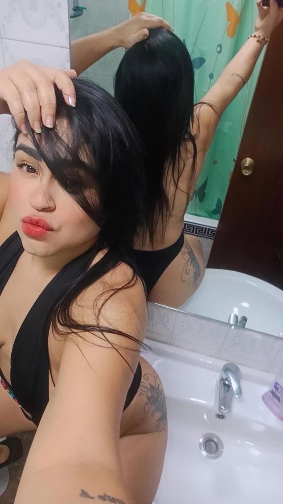 632734540: Chica busca chico en Navarra