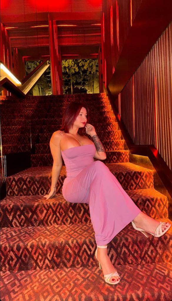 Chica busca chico en Sevilla: 