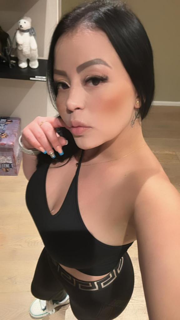 Chica busca chico en Murcia: Chica busca chico