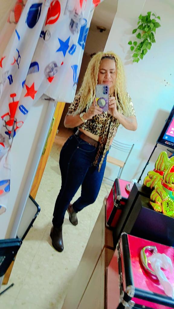 Chica busca chico en Sevilla: 