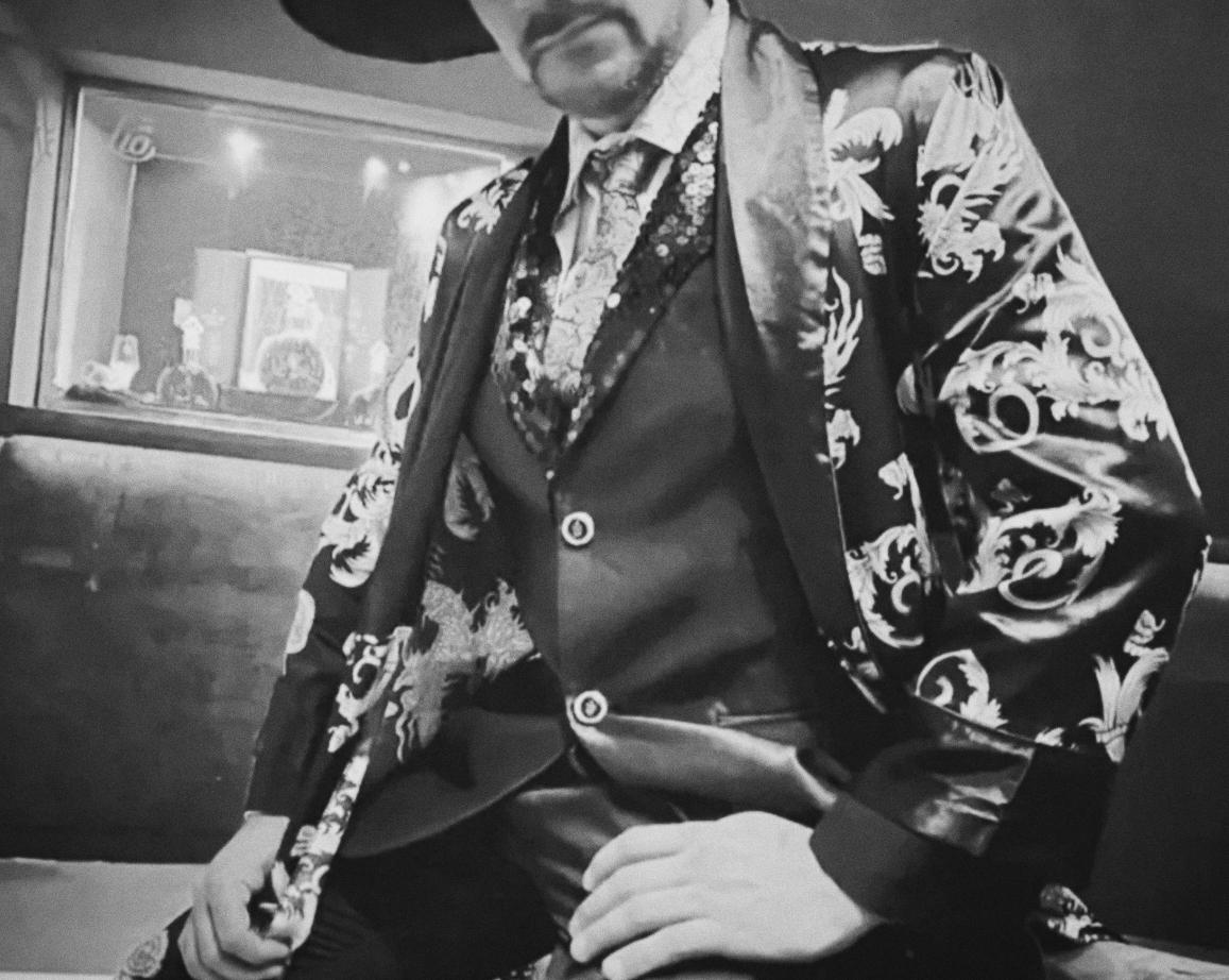 Chico busca chica en Ibiza: 