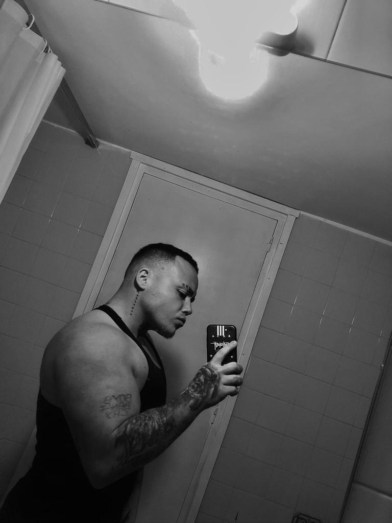 Chico busca chica en Barcelona: 