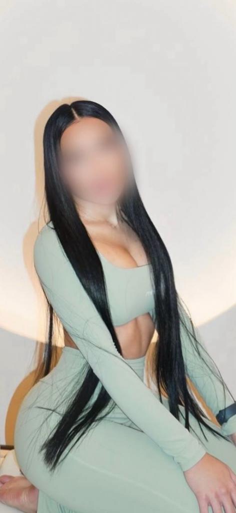 Chica busca chico en Granada: 