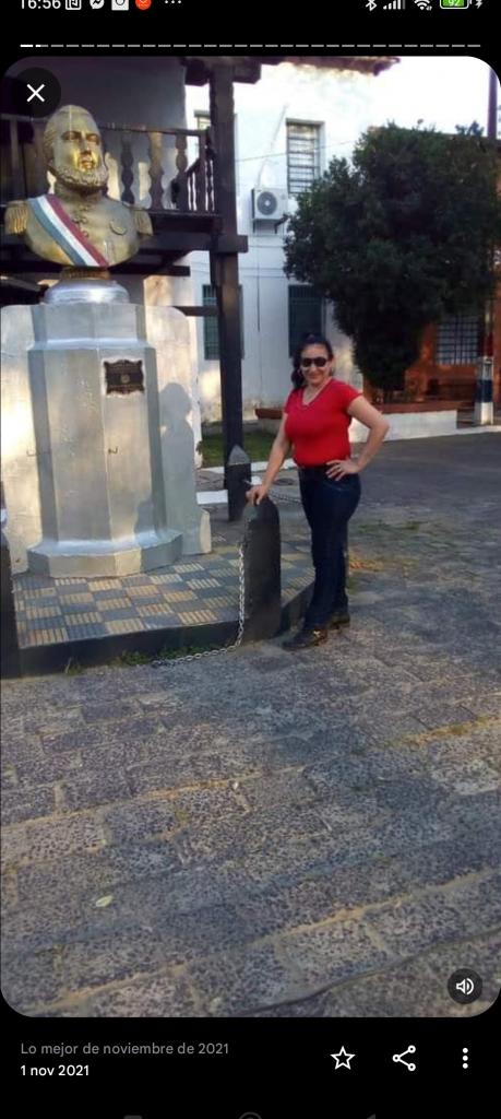 672952104: Chica busca chico en Madrid