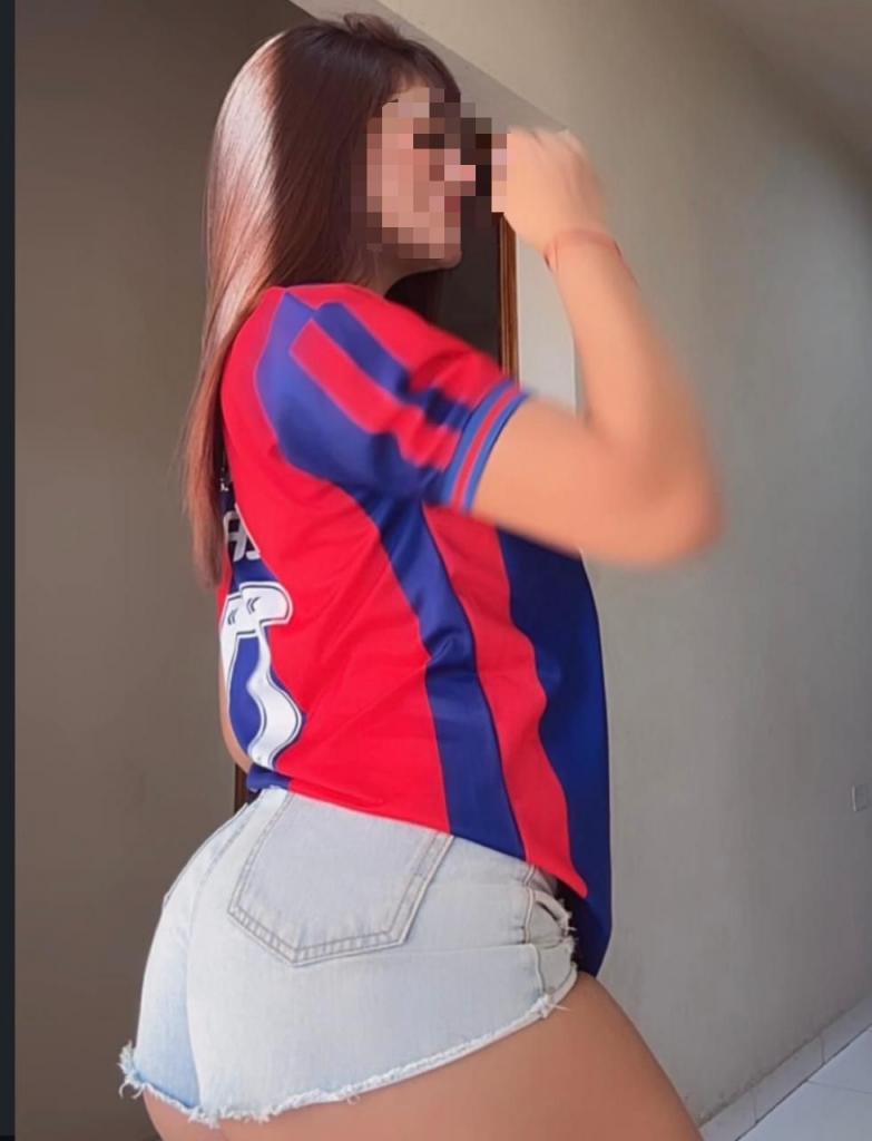 Chica busca chico en La Coruña: 