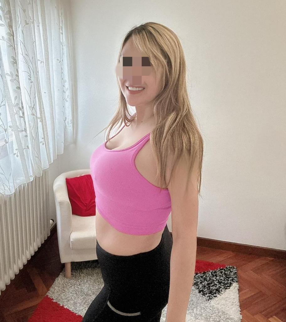 Chica busca chico en La Coruña: 