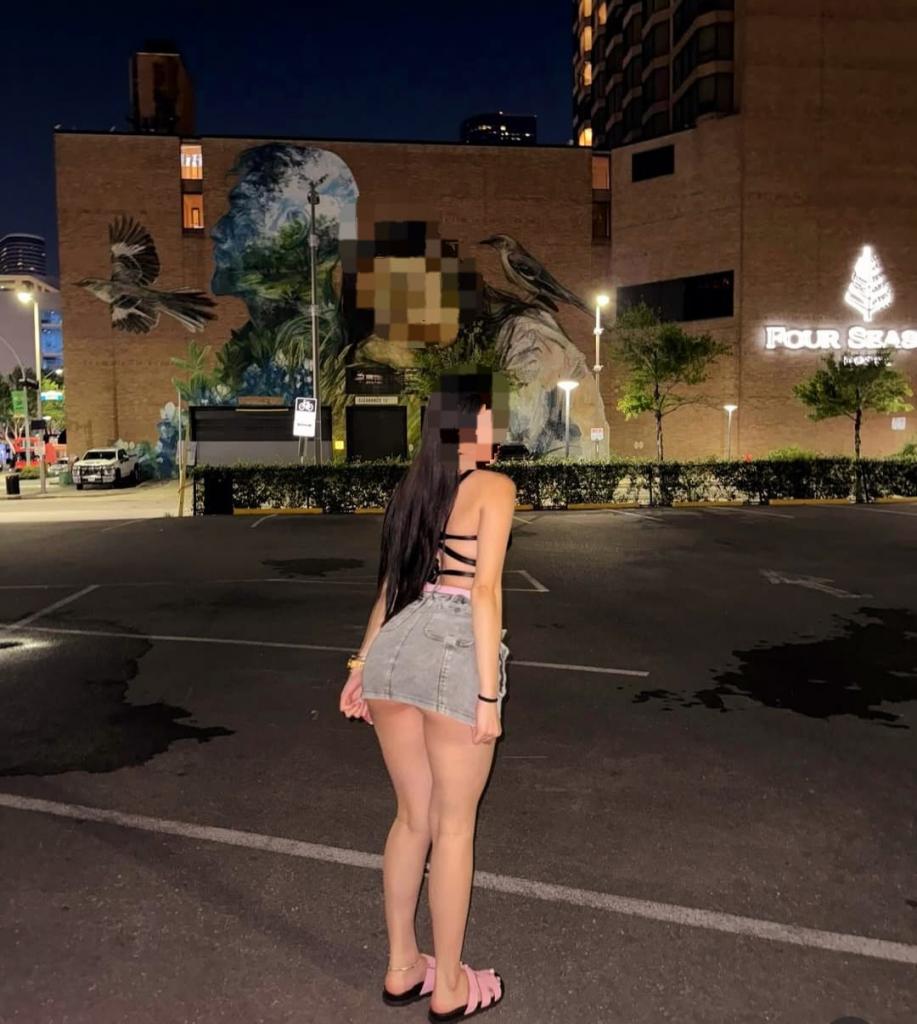 Chica busca chico en Alicante: 