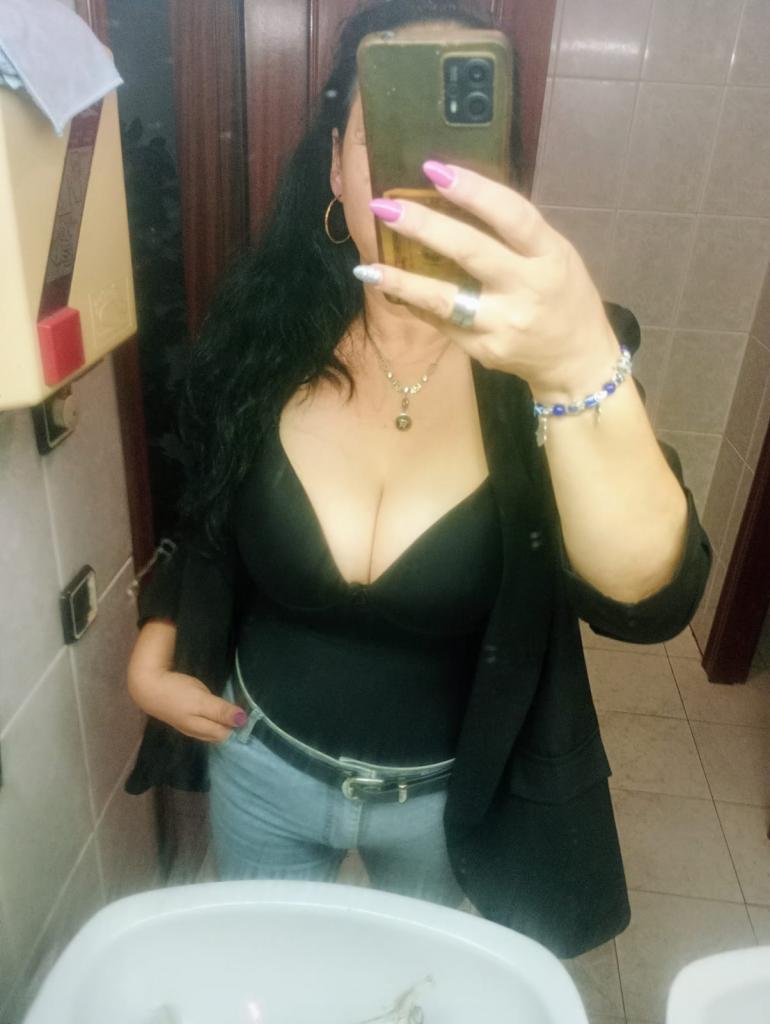 Chica busca chico en Asturias: 