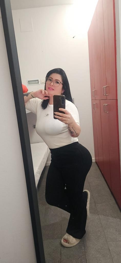 Chica busca chico en Murcia: 