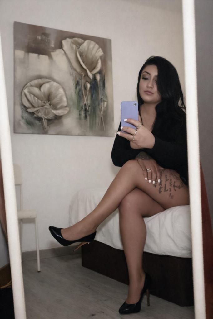 Chica busca chico en Barcelona: 