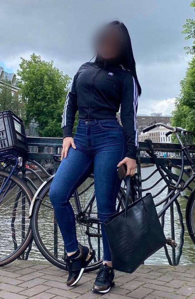 641685215: Chica busca chico en Almería