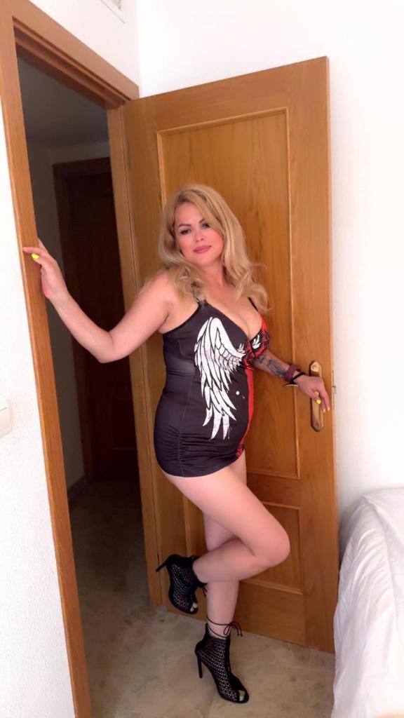 Chica busca chico en Alicante: 