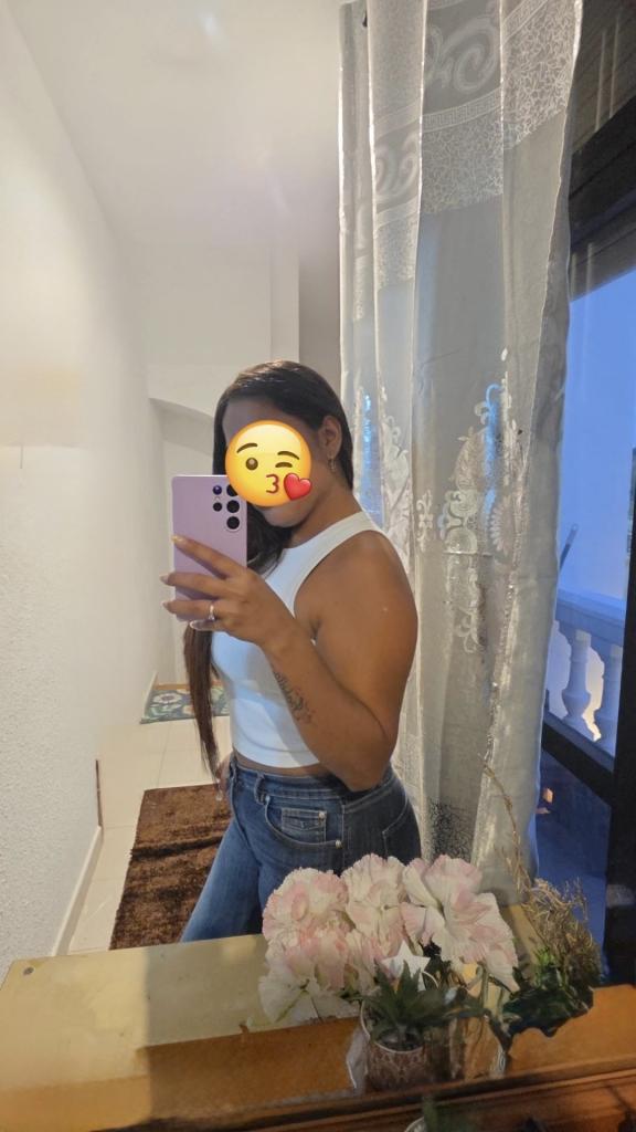 Chica busca chico en Huelva: 