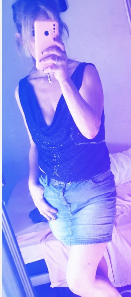 Chica busca chico en Murcia: 