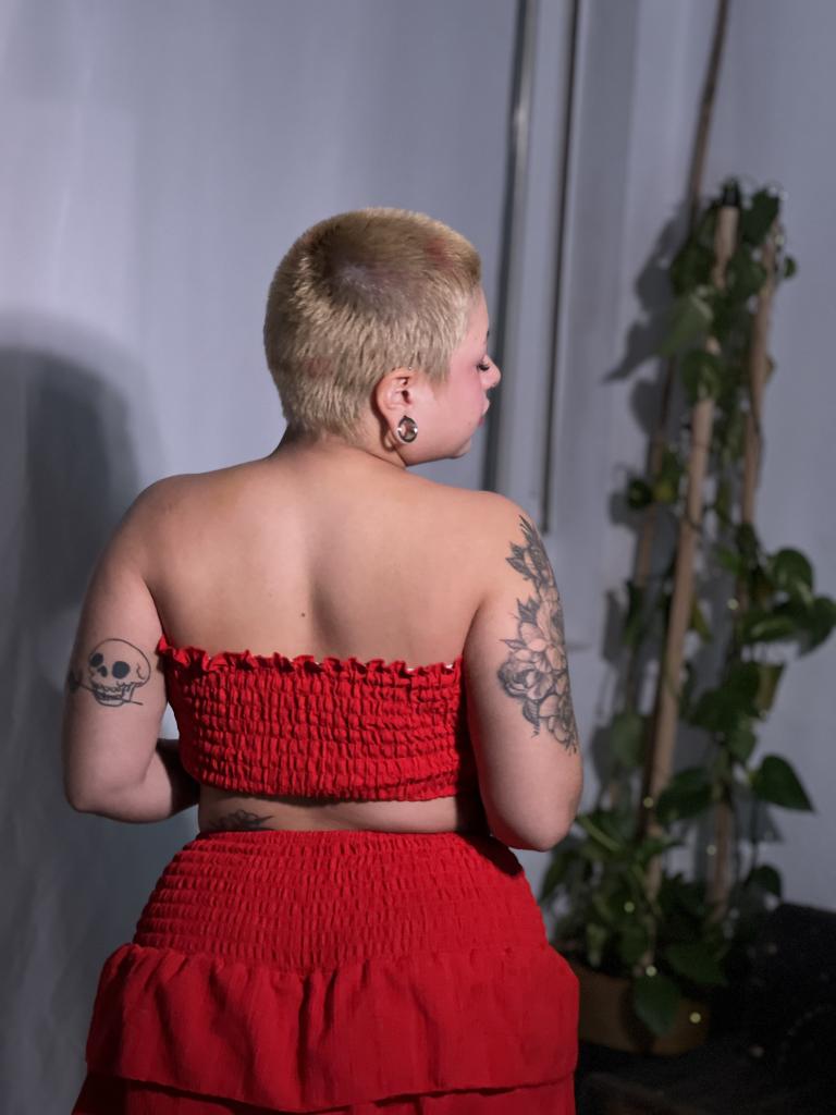 Chica busca chico en Granada: 