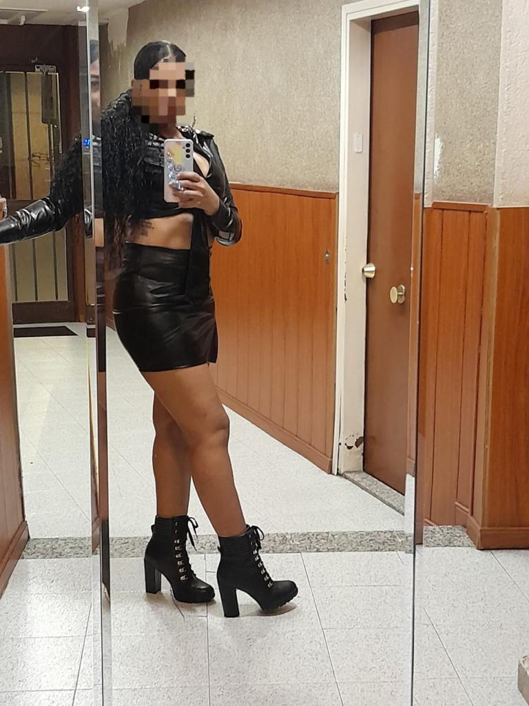 Chica busca chico en Barcelona: 