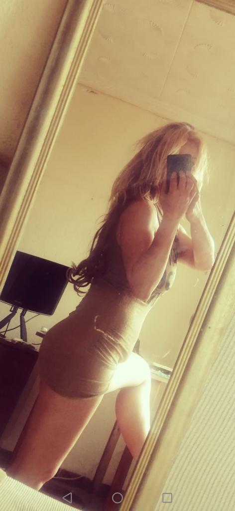 Chica busca chico en Alicante: 