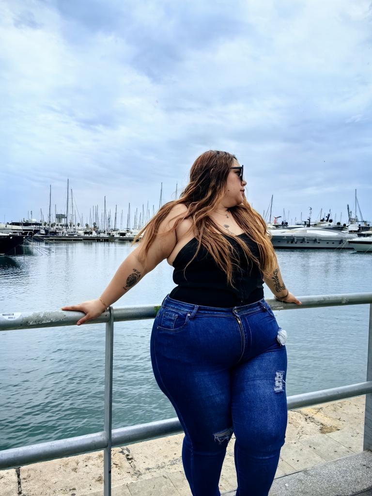 624046602: Chica busca chico en Alicante