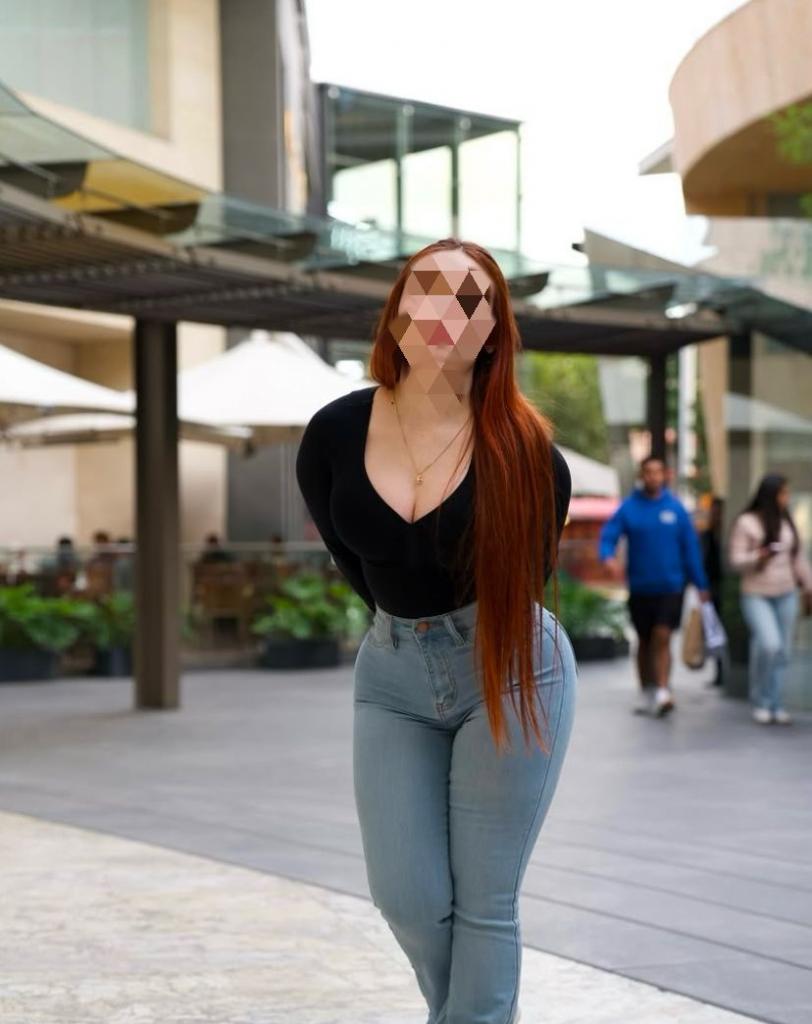 602521548: Chica busca chico en Sevilla