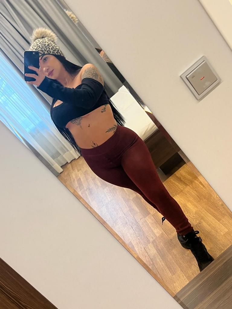 613695209: Chica busca chico en Asturias