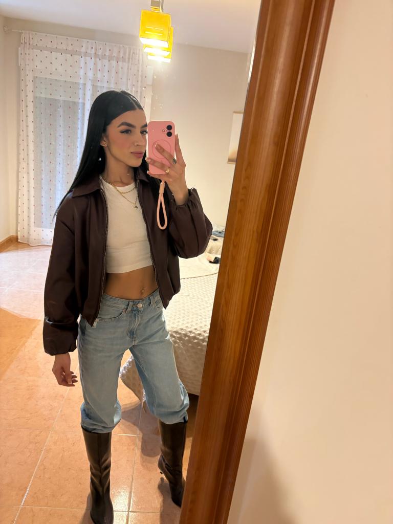 Chica busca chico en Asturias: 