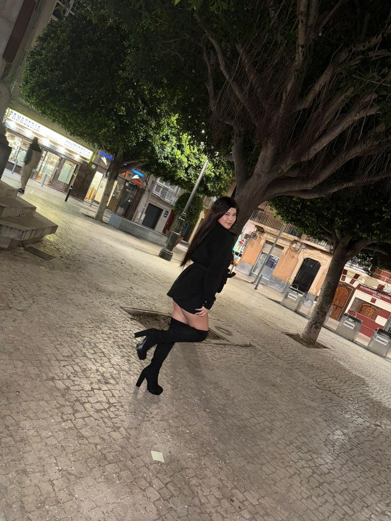 Chica busca chico en Jaén: 