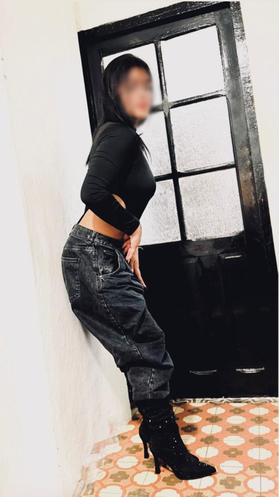 Chica busca chico en Huesca: 