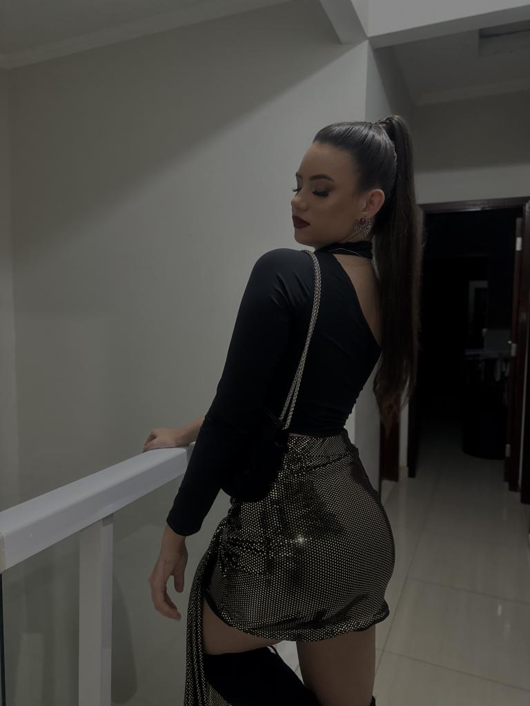 613436036: Chica busca chico en Granada