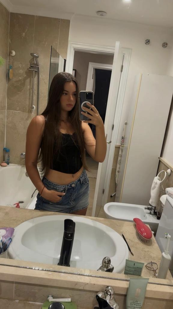 613436036: Chica busca chico en Granada